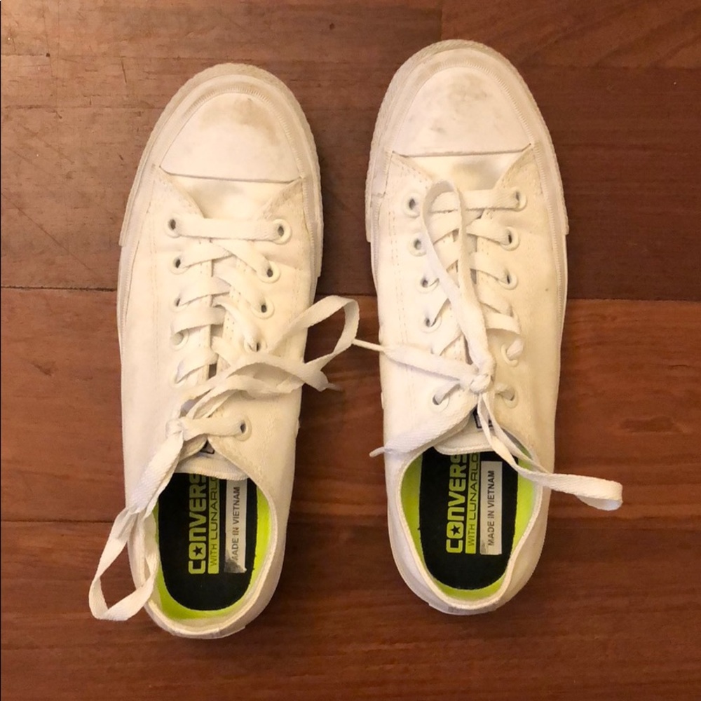 white low top converse